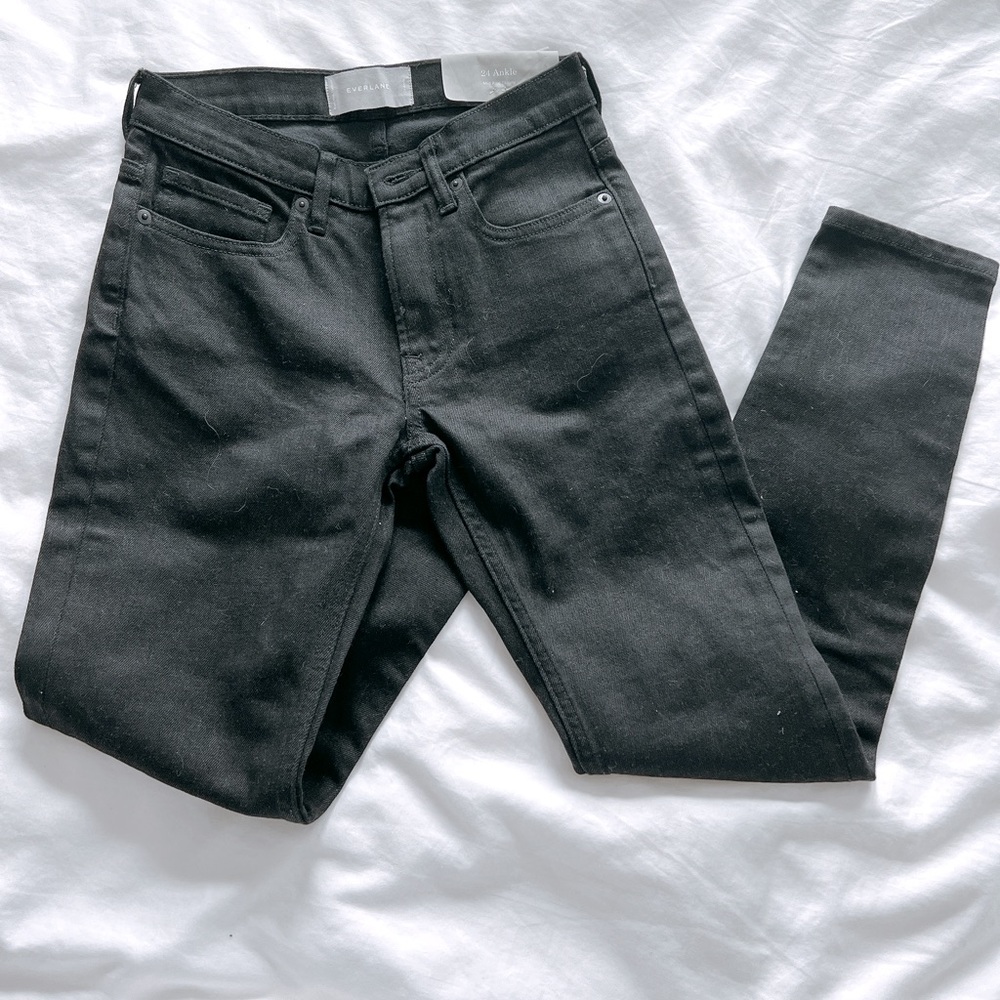 Everlane Mid Rise Ankle Jeans